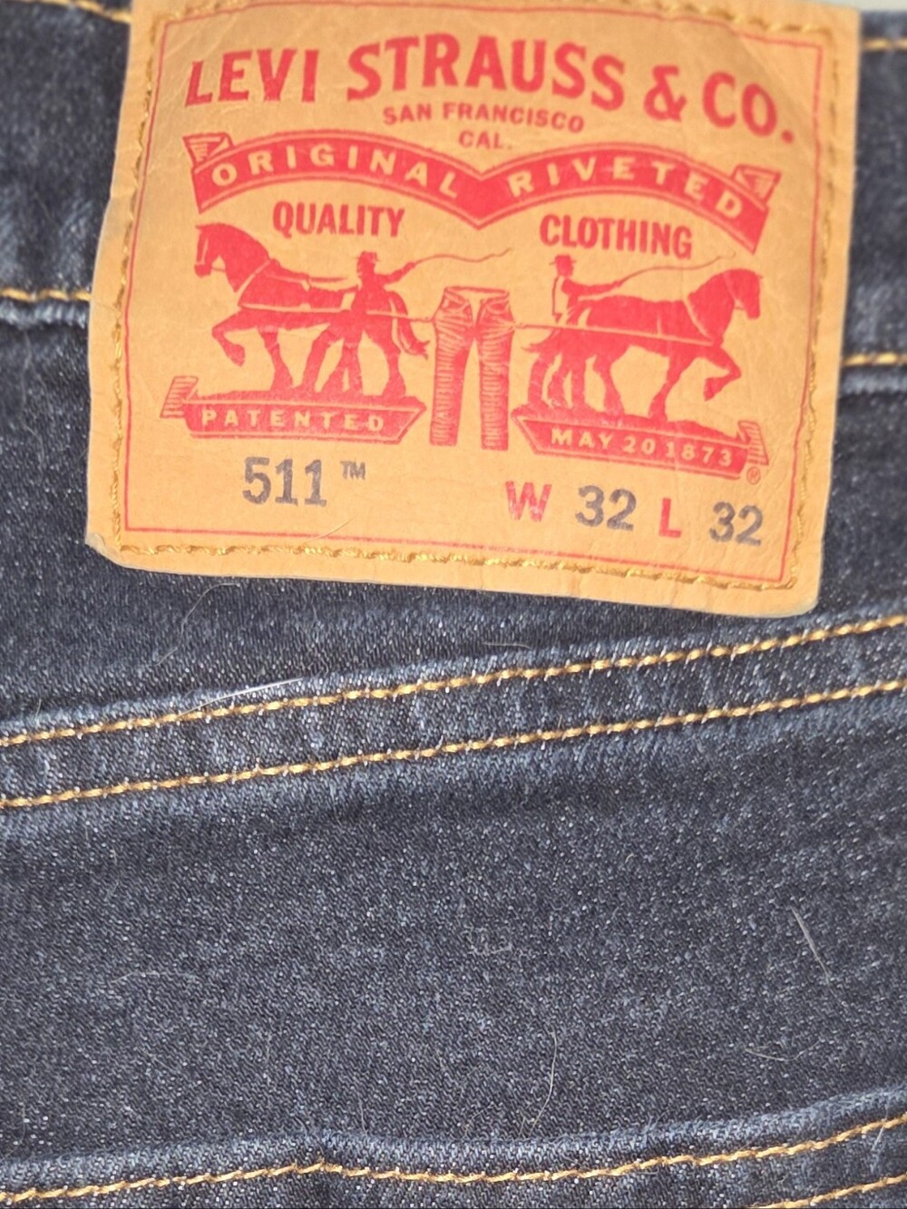 NWOT Levi's Dark Blue Relaxed Men's Jeans